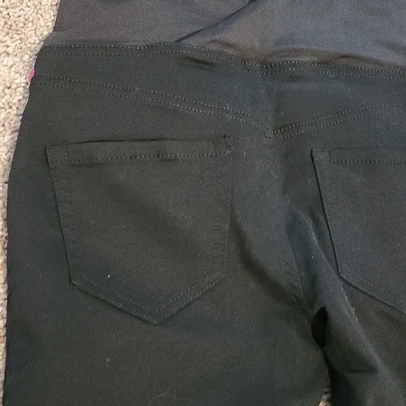 [Isabel Maternity] Black Jegging Pants - Size 00 - Picture 9 of 14